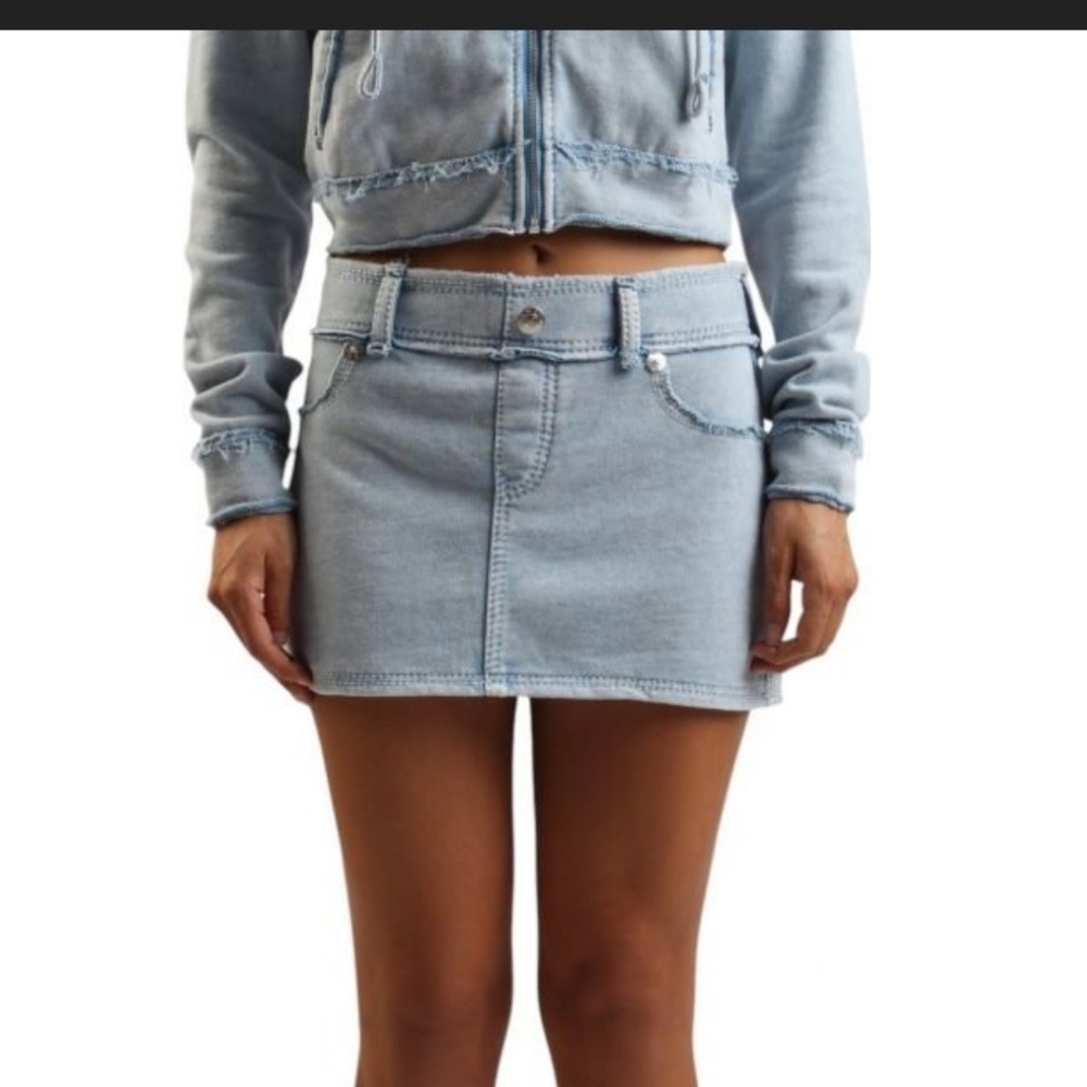 Brand New True Religion Washed Raw Edge Big T Mini Skirt Size Women's M